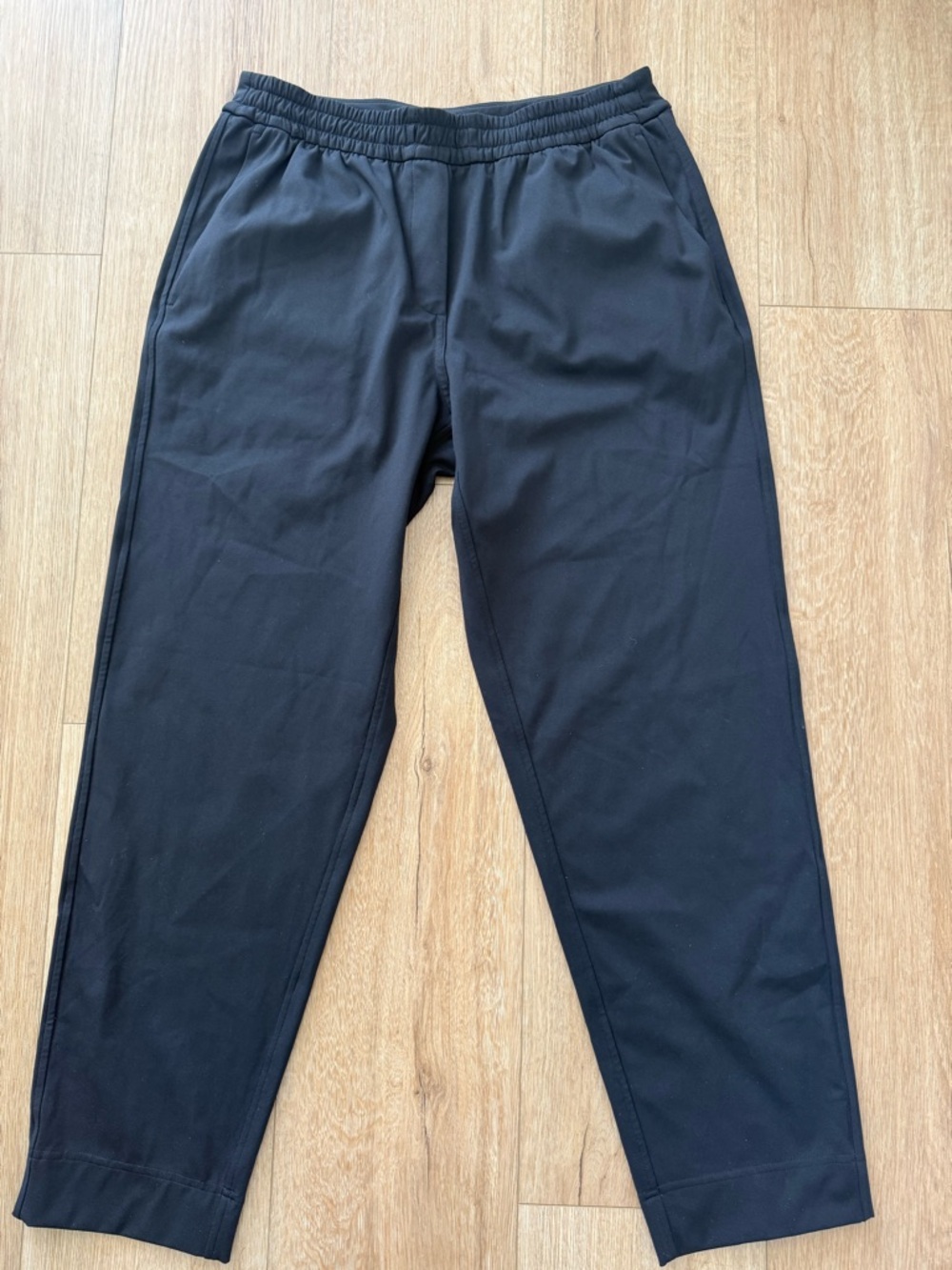 Lululemon - Tapered-Leg Mid-Rise 7/8 Pant Luxtreme